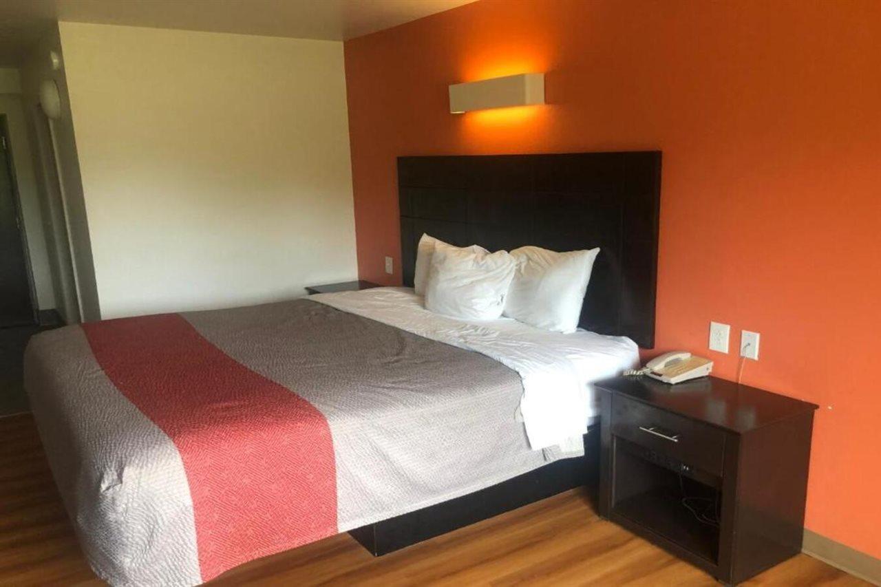 Motel 6 Peoria Eksteriør billede