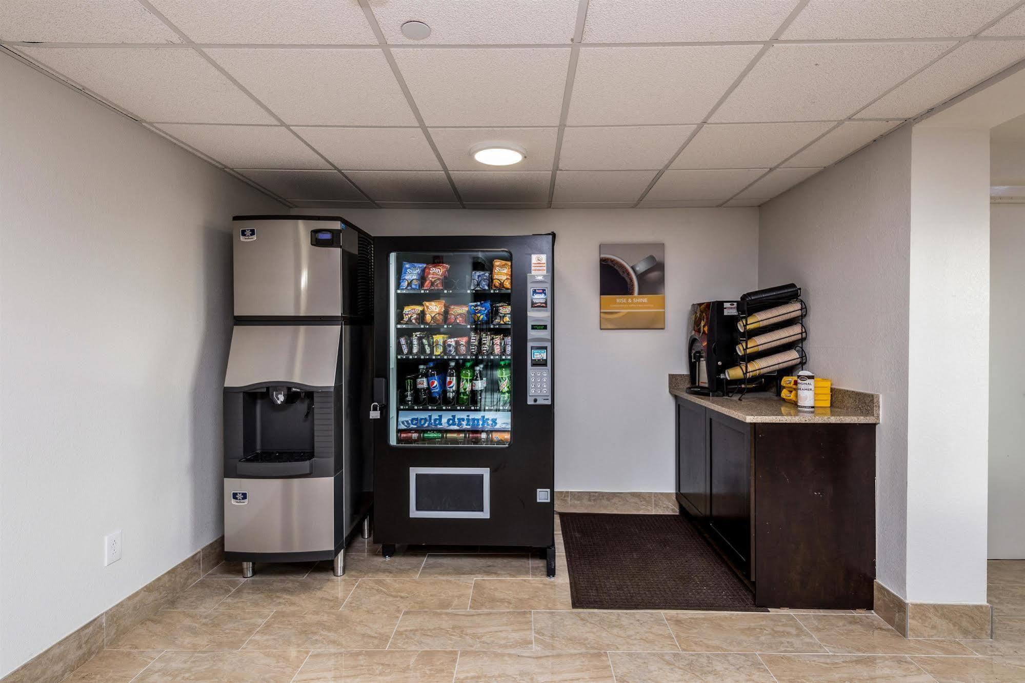Motel 6 Peoria Eksteriør billede